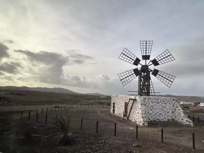 Molino de Tefía (windmill)